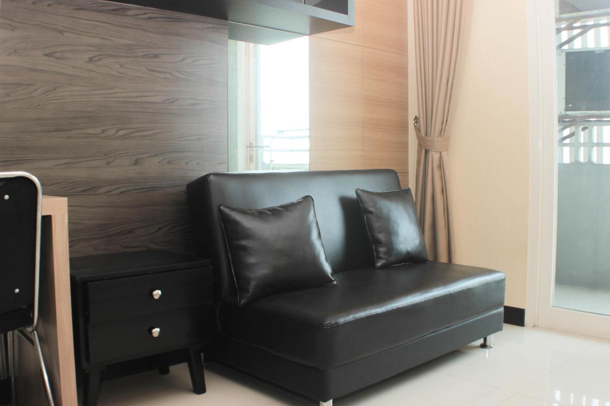 Comfort 1br At Sky Terrace By Travelio Jakarta
